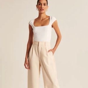 Abercrombie & Fitch Seamless Fabric Cap Sleeve Top